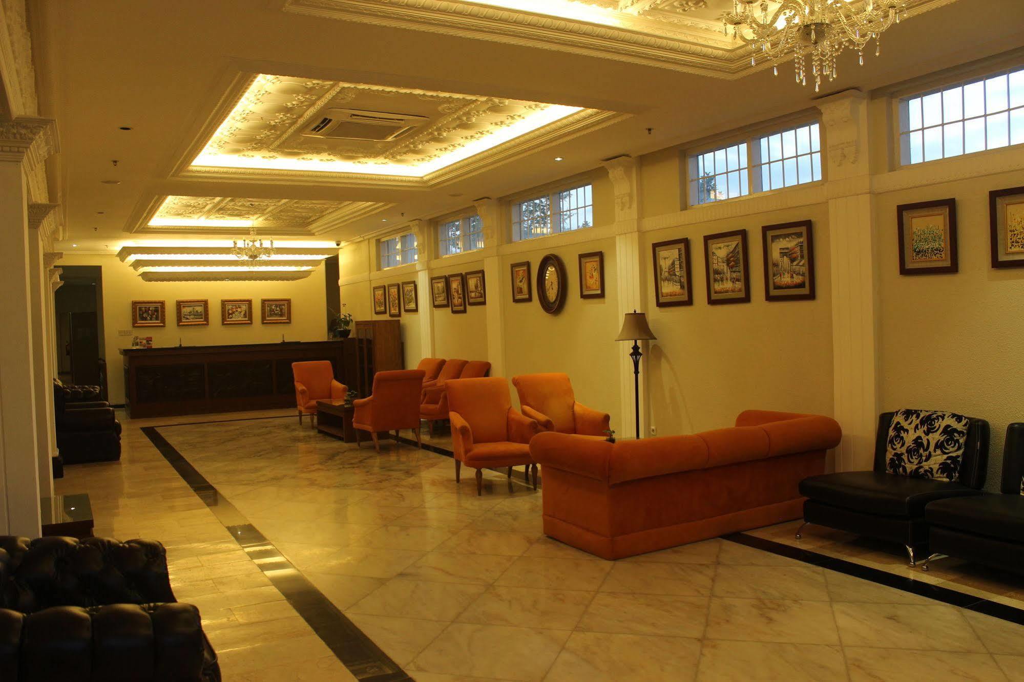 ดี ซัลวาตอเร อาร์ต แอนด์ บูทิก โฮเต็ล Hotel Maguwo ภายนอก รูปภาพ