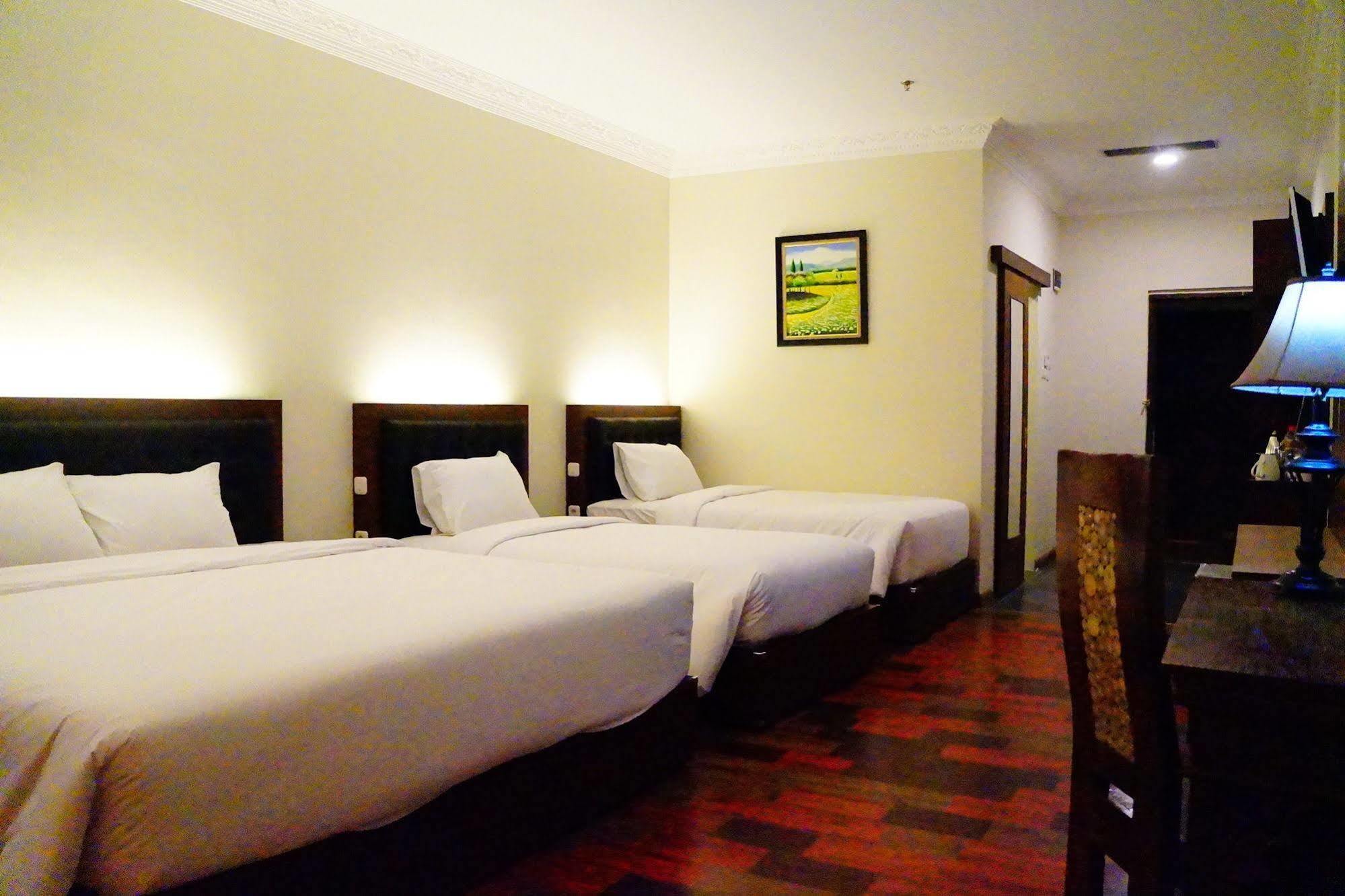 ดี ซัลวาตอเร อาร์ต แอนด์ บูทิก โฮเต็ล Hotel Maguwo ภายนอก รูปภาพ